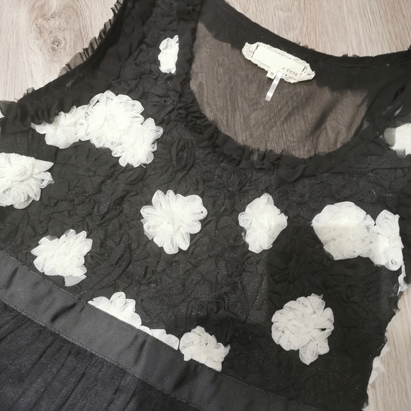 Modcloth black and white stripe tulle floral dress - Picture 3 of 7